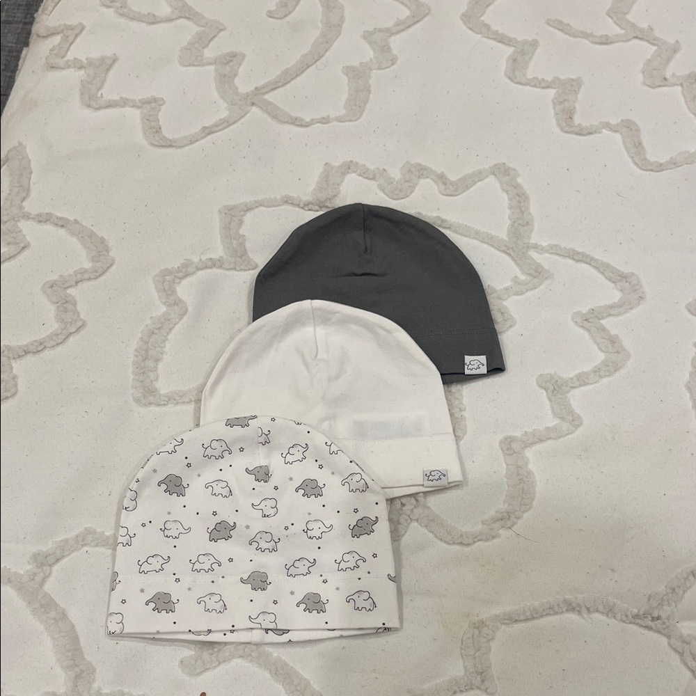 H&M Baby Beanie Trio - Charcoal, Ivory, Sheep Print